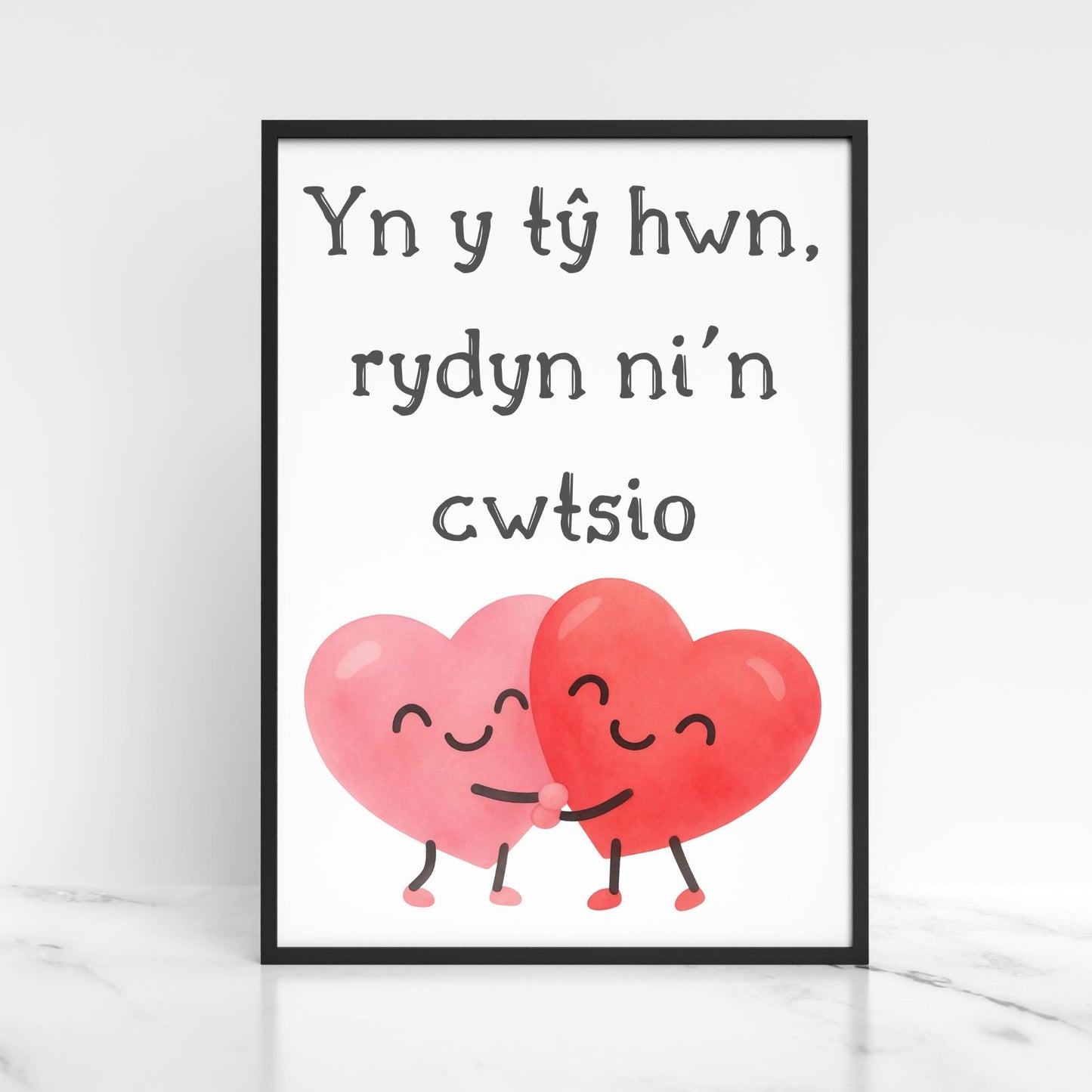 Welsh Language Poster, Yn y tŷ hwn, rydyn ni'n cwtsio, Simple Design, Minimalist Wall Art, Welsh Home, A4 Print, Line Drawing, Cwtsh